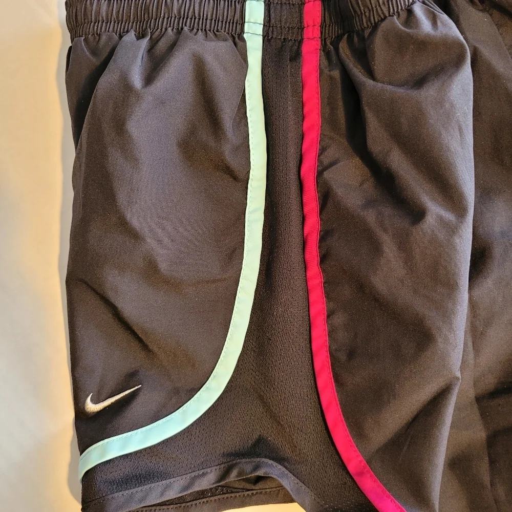 Nike pre owned